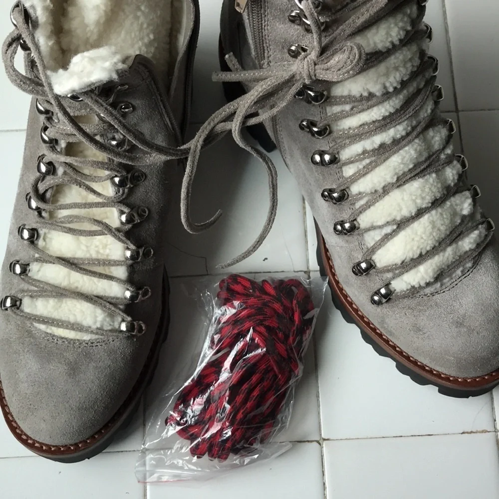 New Jeffrey Campbell Culvert Sherpa boot size 8.5, 10